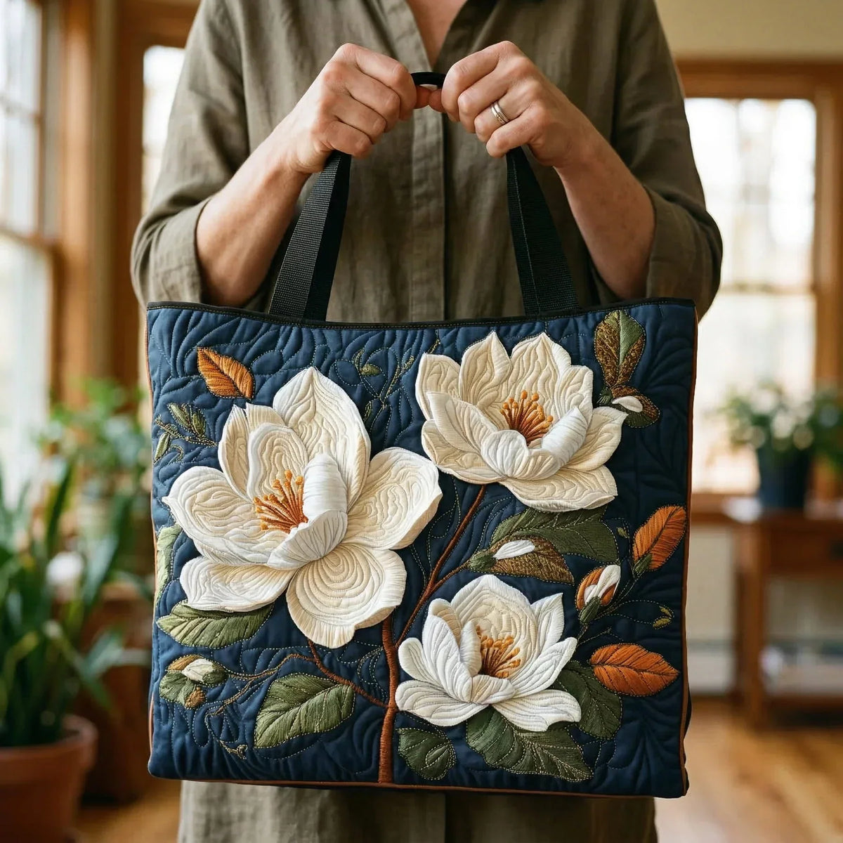Quilted Handmade Bag - Delicate Magnolia